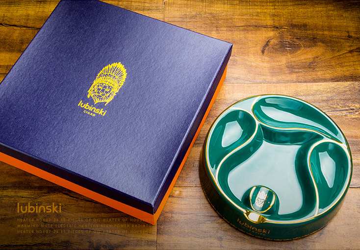 Gạt tàn kiêm kệ tẩu Lubinski YJA 20027