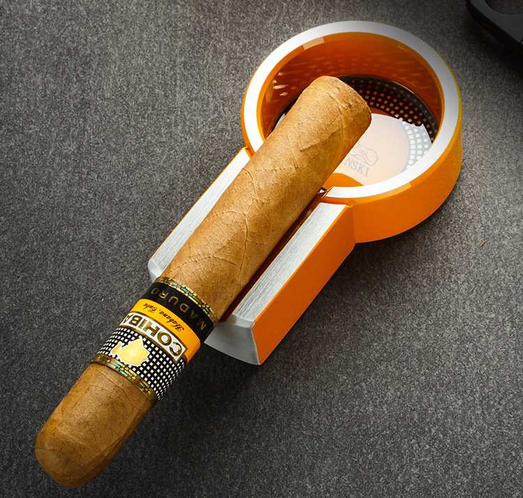 Gạt tàn cigar 1 điếu Lubinski LB ASH 026