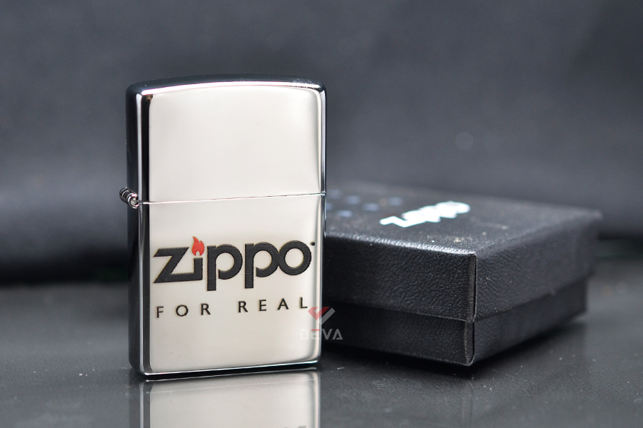 Giải mã sự thật: có phải bật lửa Zippo giá càng cao sẽ càng xịn, quý?